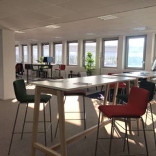 Open Space  20 postes Coworking Rue de Mantes Colombes 92700 - photo 5